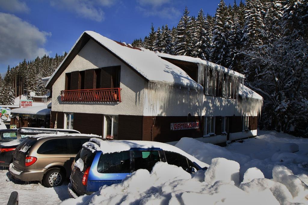 Chata Zahradky Demänovská Dolina Buitenkant foto